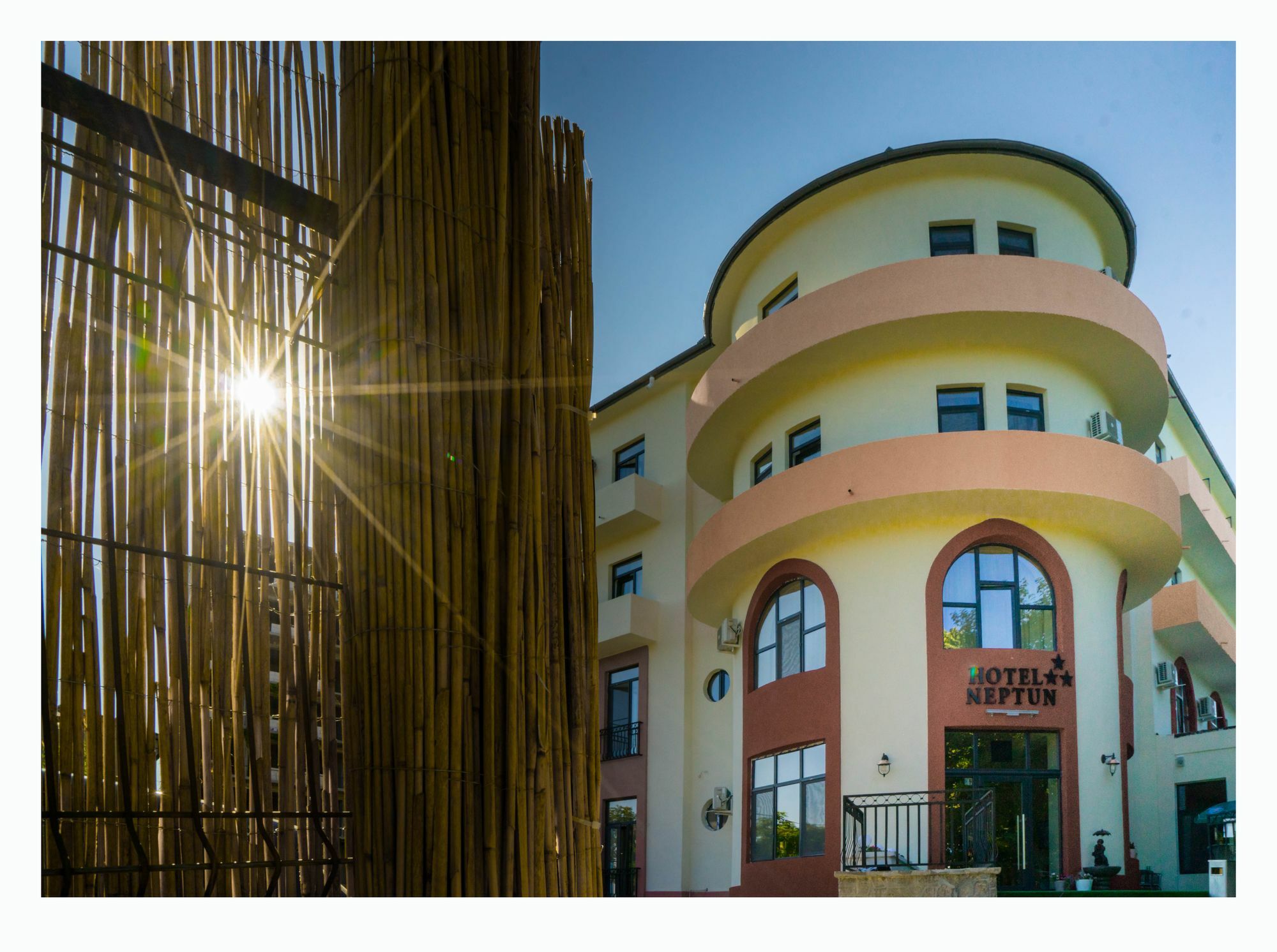 Hotel Neptun Eforie מראה חיצוני תמונה
